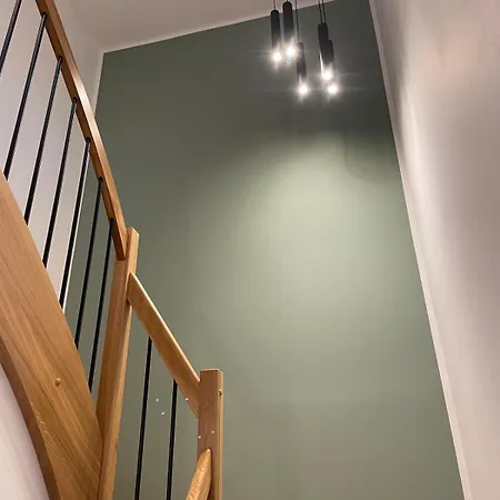 Lägenhet Wohlfuehloase Aus Holz Fuer 1-6 Personen