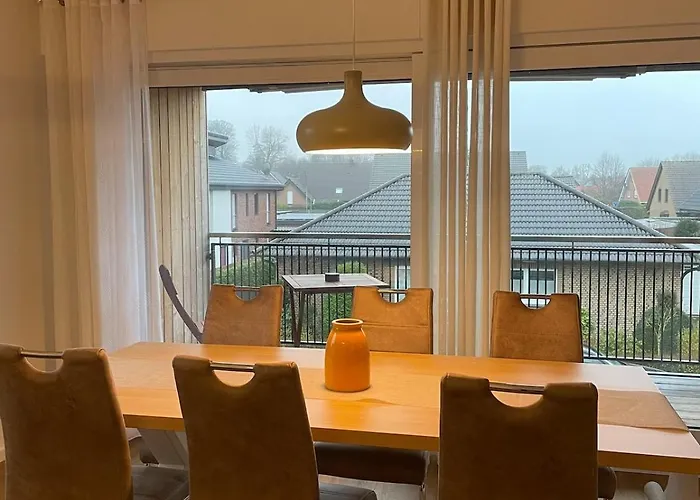 Wohlfuehloase Aus Holz Fuer 1-6 Personen Appartement